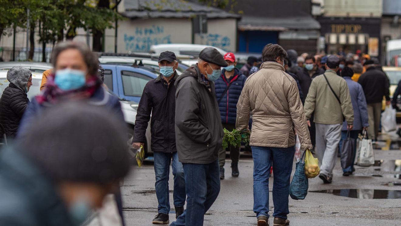 Incidența COVID în București scade ușor în continuare, dar se menține peste 16 la mie