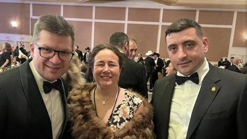 Dominic Fritz cere demiterea imediată a deputatului AUR Mihail Neamțu din fruntea Comisiei de Cultură a Camerei Deputaților, după ce acesta a publicat o poză trucată cu Oana Țoiu, noul ministru de Externe