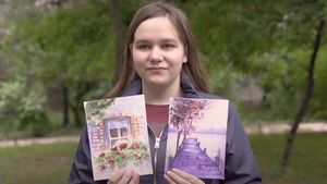 VIDEO O tânără de 17 ani, refugiată din Ucraina, designer de jocuri în devenire, se inspiră din România / ”Vreau să trăiesc. Îmi place viața mea” / O parte din familia ei a rămas în Mariupol