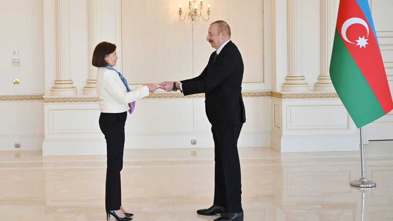 Azerbaidjanul a expulzat doi diplomaţi francezi, în contextul în care au crescut tensiunile între cele două țări