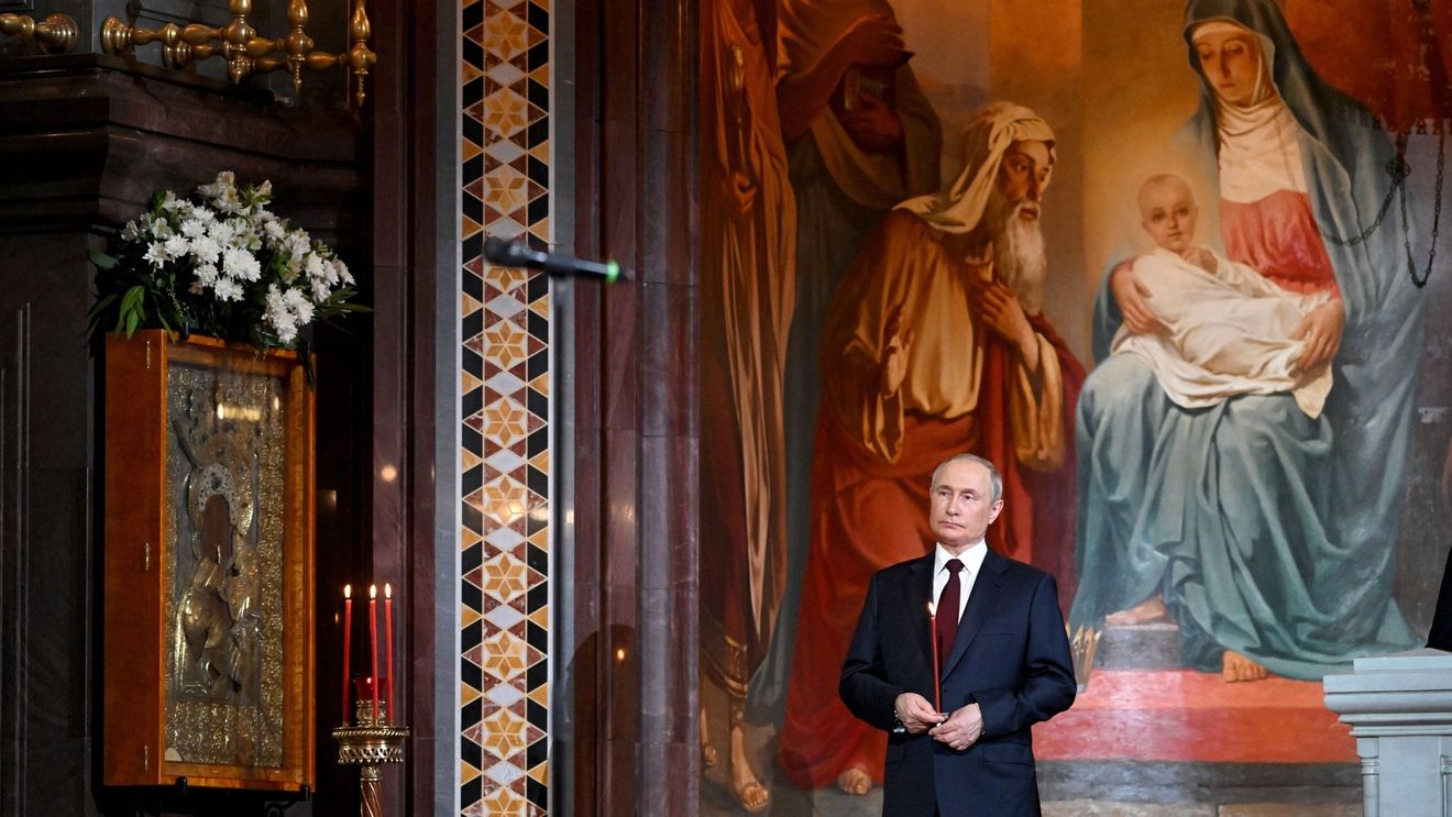 Putin, la slujba de Înviere, după ce a refuzat un armistițiu: „Această mare sărbătoare trezește în oameni cele mai luminoase sentimente”