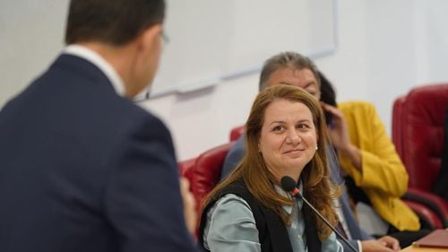 Un nou sprijin pentru hoții academici: Ministerul Educației a anulat atribuirea a 22 de milioane de euro, fonduri PNRR, destinate unor softuri de identificare a plagiatelor în universități