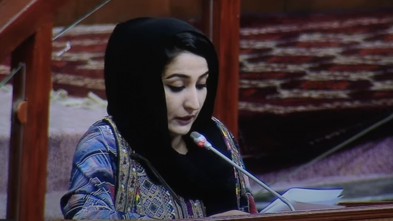 Fostă deputată afgană, ucisă împreună cu una dintre gărzile sale de corp, în locuinţa sa din Kabul
