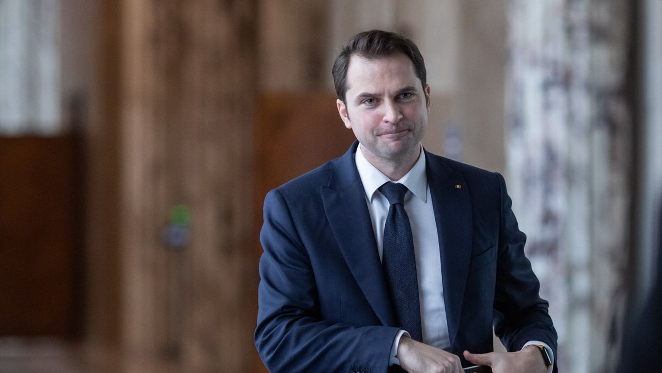 Sebastian Burduja, liderul PNL Sector 1: Împreună cu PSD depunem plângere penală pe numele primarului Clotilde Armand / Este fără precedent ca un primar să falsifice bugetul pe care îl adoptă Consiliul Local