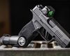 Contractul dintre MAI și Sig Sauer, de peste 810 de milioane de euro, greu de semnat / Termenul pentru achiziția individuală a trecut / Irineu Darău confirmă că se caută parteneri europeni pentru o achiziție comună, singura care mai putea salva finanțarea europeană