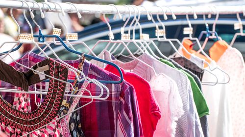 Fast fashion în impas: muncitori epuizați, comenzi reduse și viitor incert în China