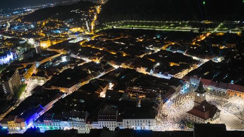Investiții în imobiliare, în majoritatea județelor din Transilvania / Lucrările de construcţii au  crescut de aproape trei ori, în Brașov, în primul trimestru al anului, față de anul precedent