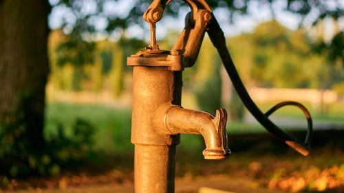 Rezultatele analizelor de laborator confirmă că apa din lacul Izvorul Muntelui (Neamț) este conformă, în urma inundațiilor / Se verifică apa din fântâni