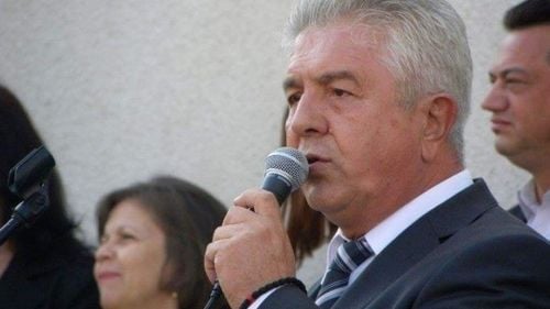 VIDEO Inspectorul școlar general din Caraș către un protestatar anti-Dragnea: Pleacă, bă, dracului de aici! Bă, alcoolicule, mănâncă tu rahat!