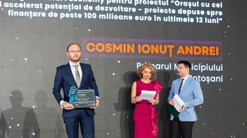 Botoşani, premiu pentru proiectul „Oraşul cu cel mai accelerat potenţial de dezvoltare”, la categoria „Smart economy”, în cadrul Galei „Smart City Industry Awards”