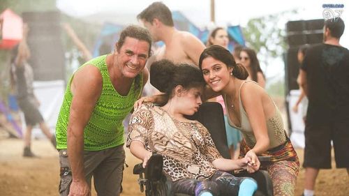 O adolescentă cu dizabilități se numără printre ostaticii de la festivalul de muzică din sudul Israelului, răpiți de teroriștii Hamas