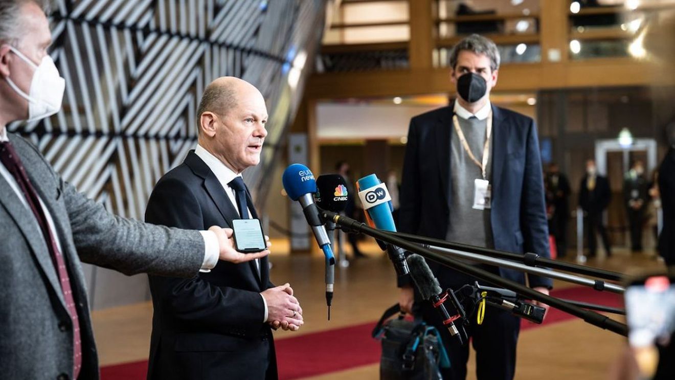 Scholz: Germania este dispusă să intensifice ajutorul militar al UE pentru Ucraina