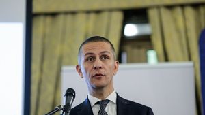 Iulian Stanciu, eMAG: „Statul a prioritizat dezvoltarea de servicii prin care încasează bani, iar serviciile dorite de cetățeni au fost lăsate, deocamdată, pe afară”