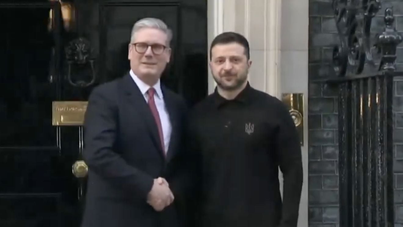 Zelenski cere Londrei să se alăture iniţiativei prin care europenii cumpără arme americane pentru Ucraina