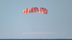 „Integrity” a aterizat cu succes în Oceanul Pacific. NASA: „Amerizare direct la țintă”