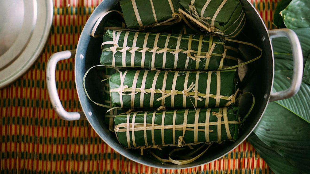 Rețetele tradiționale din Cambodgia prind din nou viață: Cum a reușit o bucătăreasă să salveze istoria culinară a țării, aproape distrusă de sângerosul dictator Pol Pot