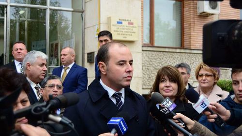 Deputatul Alexandru Muraru: Încă o dovadă, dacă mai era nevoie, că reprezentanţii AUR sunt neo-legionari! Voi depune o plângere penală prealabilă la Poliţie pentru săvârşirea infracţiunii de ameninţare