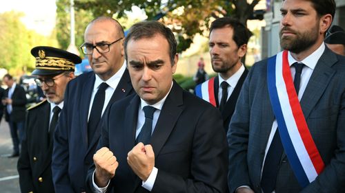 Premierul francez Sébastien Lecornu cere în Adunarea Naţională ca lupta împotriva traficului de droguri să se inspire din lupta împotriva terorismului, după uciderea la Marsilia a lui Mehdi Kessaci, fratele unui activist ecologist