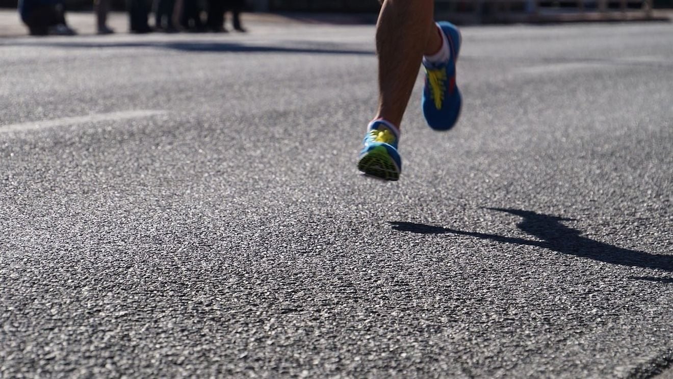 Peste 10.000 de alergători vor lua startul la semimaratonul București. Restricții de trafic