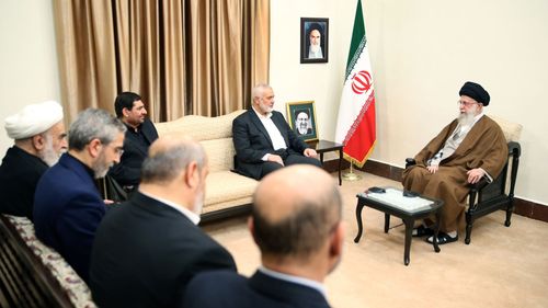 Liderul suprem al Iranului, ayatollah-ul Khamenei îi transmite șefului Hamas aflat în vizită la Teheran că Israelul „va fi eliminat într-o bună-zi”