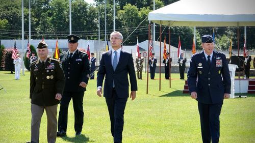 Comandantul Suprem al Forțelor Aliate NATO din Europa a discutat cu șeful Statului major al apărării din România despre drona căzută la Plauru