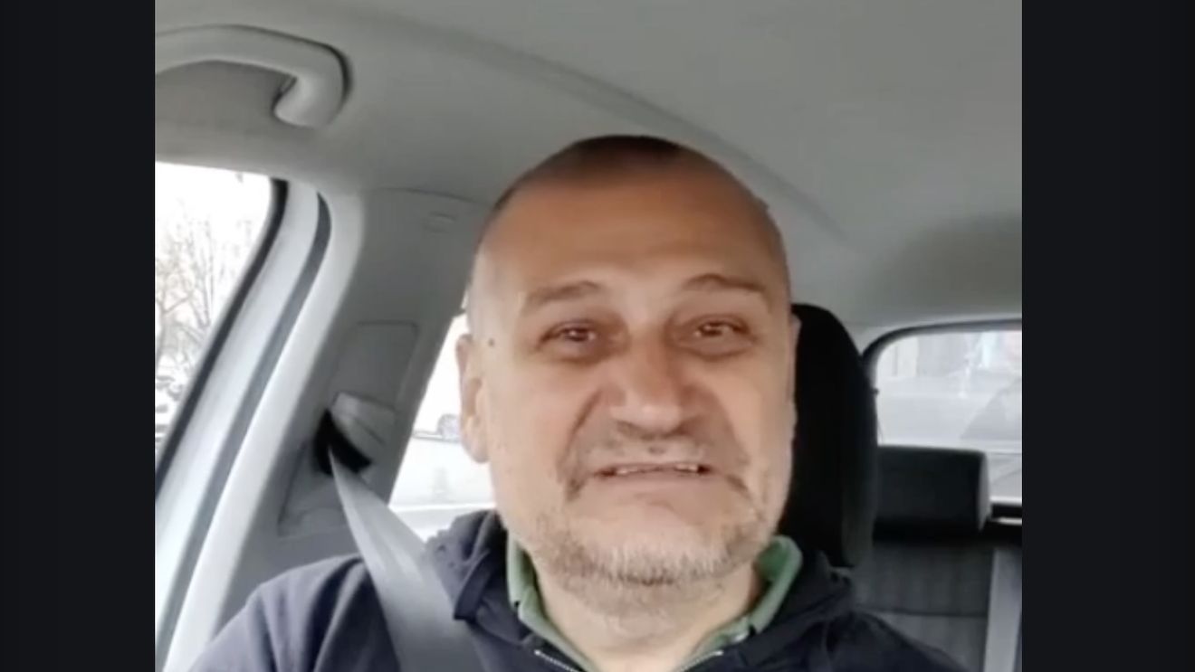 Curtea de Apel București a revocat controlul judiciar în cazul avocatului Mihai Rapcea, acuzat că a distribuit un clip video cu salutul fascist