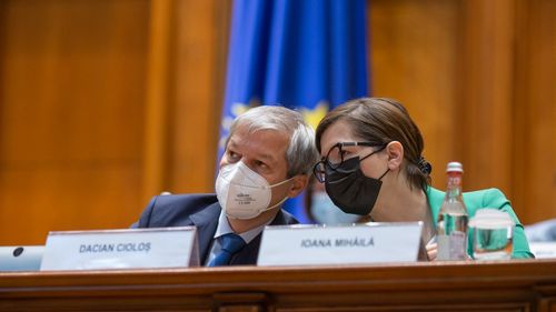 UPDATE: Fostul ministru al Sănătății Ioana Mihăilă a trecut de la USR la REPER / Alți cinci USR-iști au trecut la partidul lui Cioloș