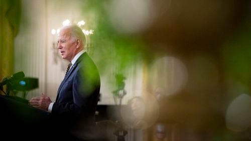 O americancă urmează să fie eliberată duminică de Hamas, declară un oficial israelian CNN