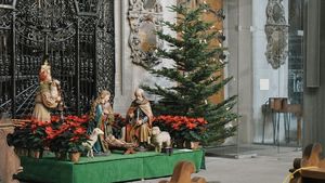 Bethleemul primeşte din nou turişti după restricțiile COVID: Baloane colorate pe străzi şi pelerini la Biserica Naşterii Domnului