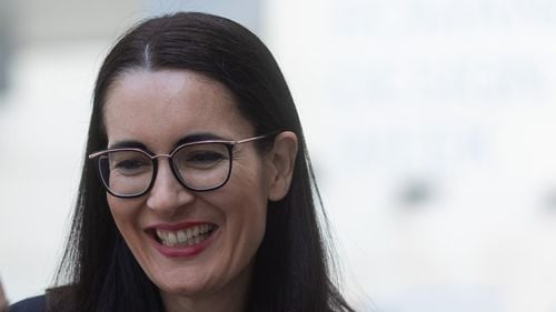 Exit-Poll: Clotilde Armand, la egalitate cu George Tuță la Sectorul 1