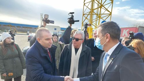 Ministrul bulgar al Transporturilor anunță că serviciul de feribot între Ruse şi Giurgiu va fi reluat "cel târziu în iunie"