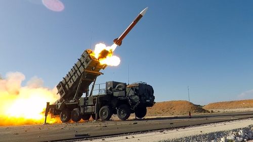NATO: 14 state membre sau partenere, inclusiv România, vor achiziţiona în comun sisteme de apărare aeriană Arrow 3 și Patriot