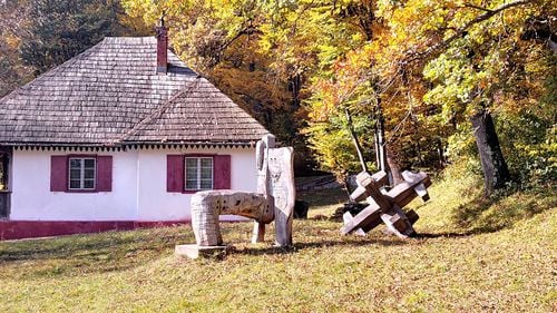 Ce poți face într-un weekend de primăvară? Vezi satele și casele românești de altădată într-o singură zi - GALERIE FOTO