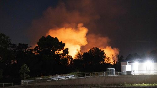 Incendiu de proporții la fabrica Jaguar Land Rover din Bromwich (Anglia)