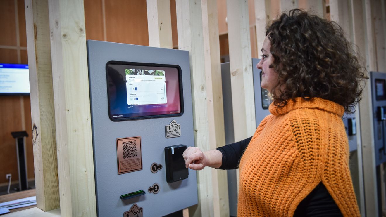Directorul Muzeului Astra din Sibiu anunță un sistem nou de ticketing / ”Am fost și furați. Pe 20 de abonamente au intrat peste 4.000 de oameni” / Vizitatorii vor fi monitorizați cu camere video
