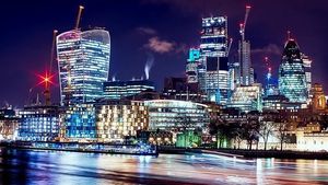 Brexit: Londra nu trebuie să-și facă “iluzii” în legătură cu serviciile financiare, avertizează Bruxelles-ul. Odată ce Regatul Unit a devenit o țară terță, companiile sale financiare nu vor putea accede la piața europeană fără autorizație