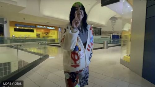 Billie Eilish a anunţat că o va susţine pe Kamala Harris la alegerile prezidenţiale: „Votaţi ca şi cum viaţa voastră ar depinde de asta, pentru că aşa este”