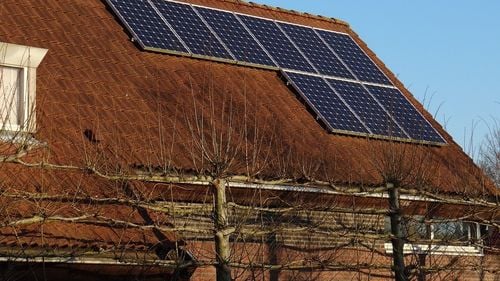 Casa Verde Fotovoltaice. Ministrul Mediului ia în considerare posibilitatea ca dosarele să fie analizate electronic, pe loc, pentru a primi răspunsul imediat / AFM lucrează în prezent la platforma informatică