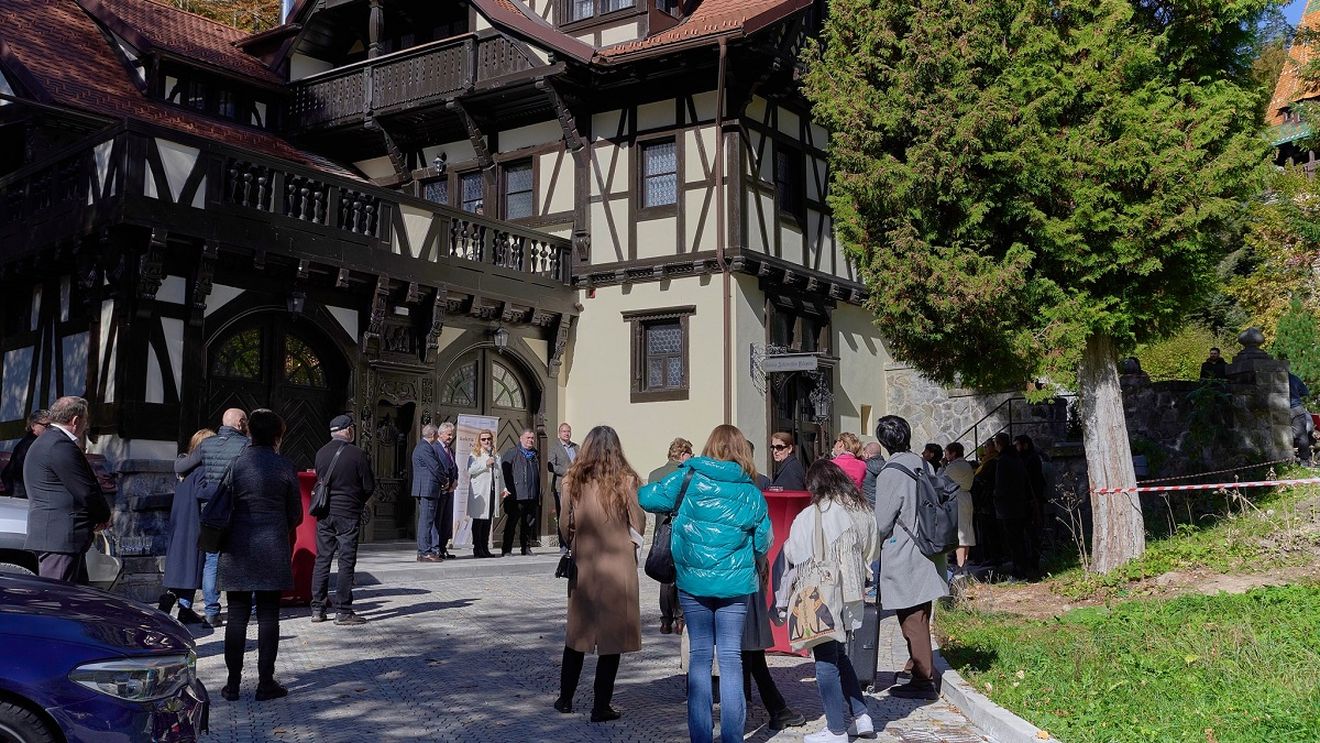 Vila Şipot, parte a Domeniului Regal Peleş, reintră oficial în circuitul cultural şi turistic al României
