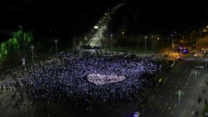 Ce spun românii care au ieșit în stradă la mitingul pro-Europa: "Guvernanții ar trebui să fie atenți, conștienți”