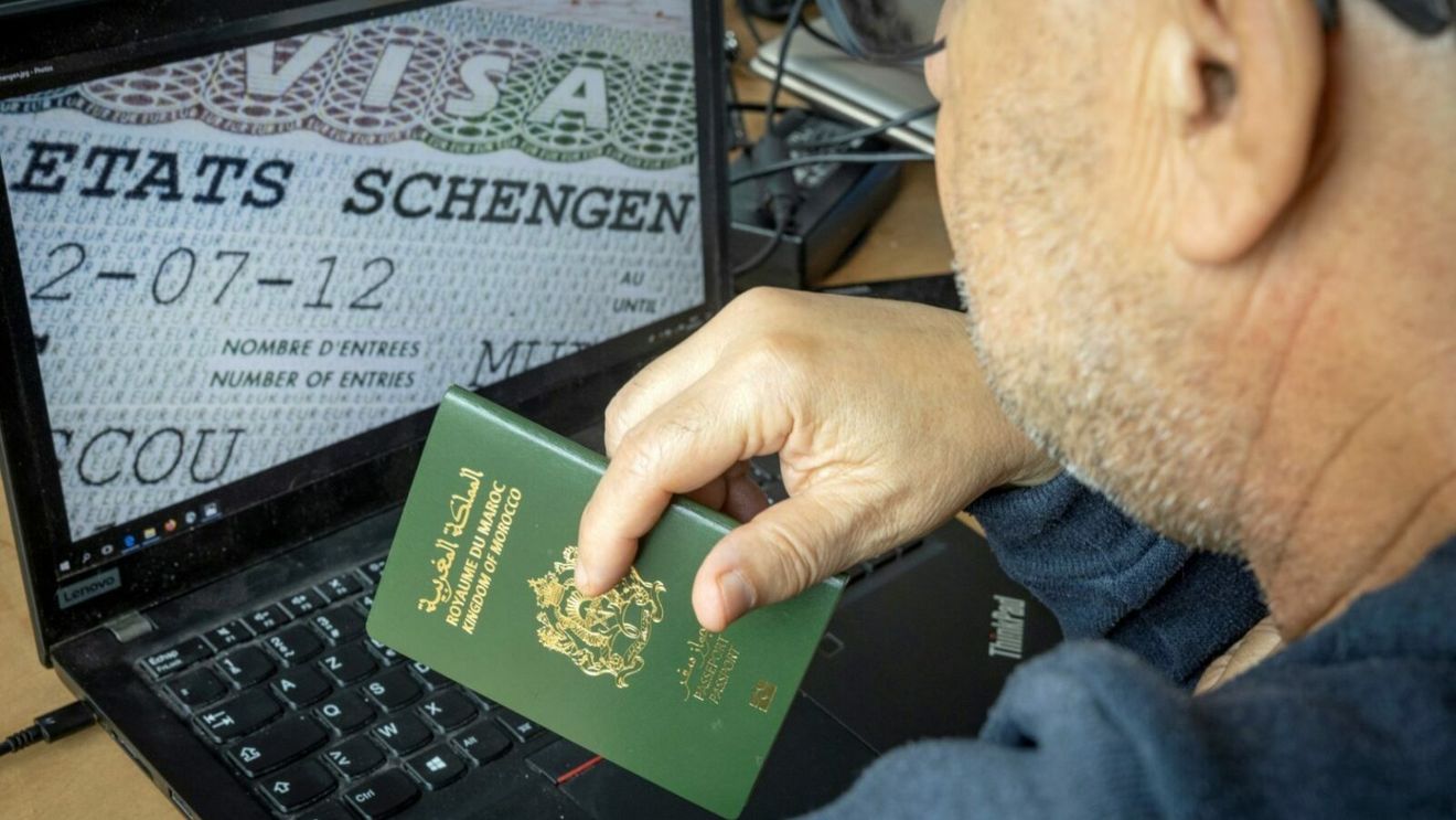 Franța este prima țară din Europa care a început să emită documente digitale Schengen