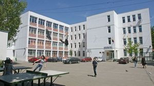 Colegiul Goethe din București rămâne din nou fără conducere. Cristinei Popa i-a fost retrasă numirea ca director, pentru că Forumul Democrat al Germanilor nu i-a dat acordul – decizie a Inspectoratului Școlar București
