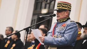 Generalul Berthelot, întruchipat de un actor într-un spectacol de reenactment istoric, huiduit de ”suveraniști” la Alba Iulia / Istoricul Liviu Zgârciu: Totul a început ”în momentul în care a fost invitat să vorbească din partea Franței”