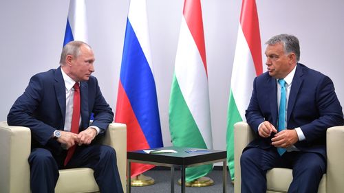 Viktor Orban spune că Ungaria va continua să cumpere hidrocarburi din Rusia / Putin salută poziţia „echilibrată” a Budapestei