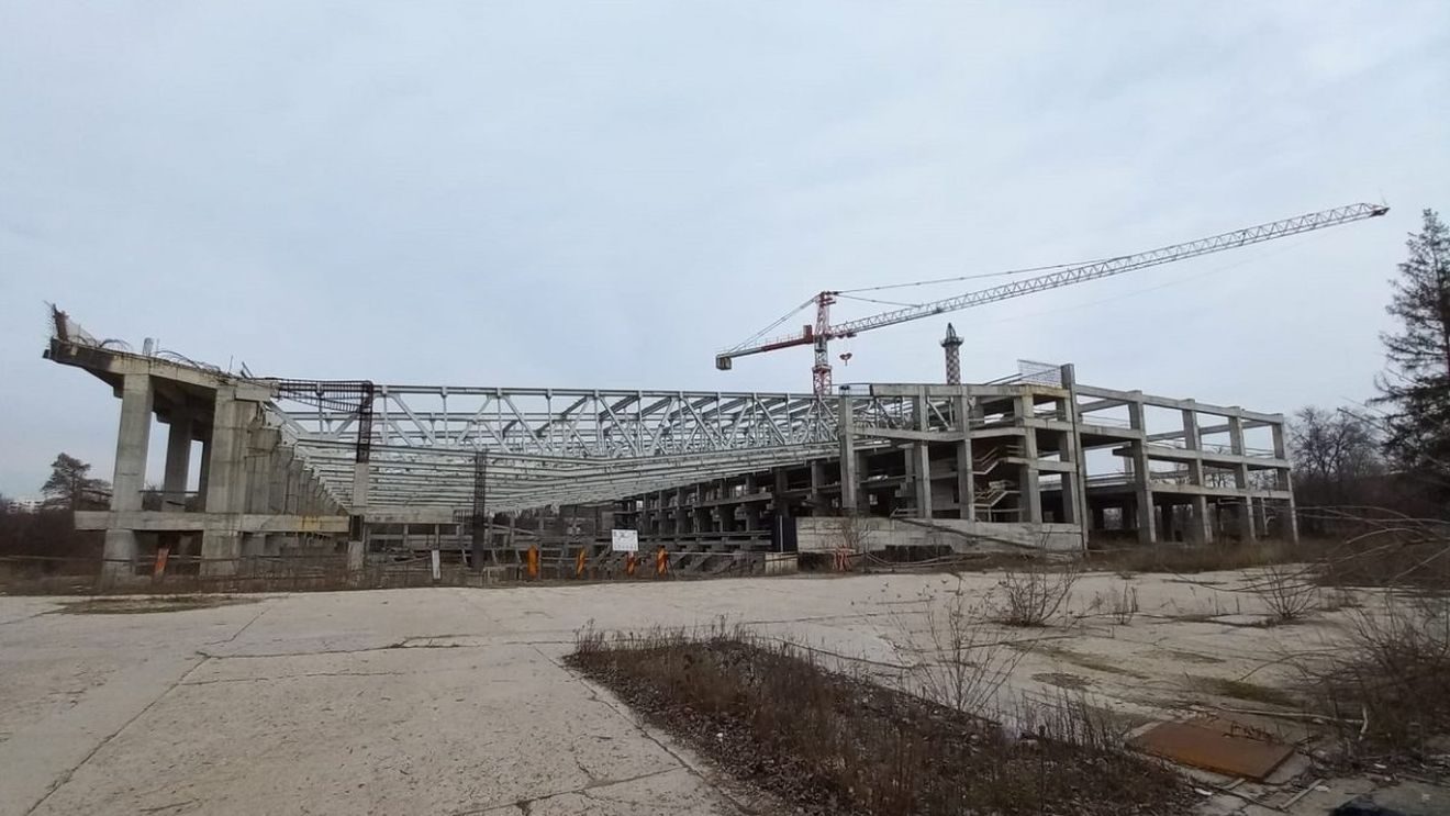 Nicușor Dan anunță reluarea lucrărilor la patinoarul Flamaropol. Șantierul a fost abandonat în anul 2019