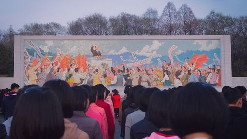 Un raport menţionează execuţia publică a unui bărbat în Coreea de Nord, pentru că a ascultat muzică k-pop, fenomen artistic consacrat în Coreea de Sud