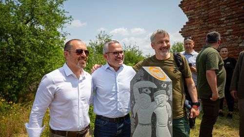 Via Transilvanica sărbătorește la Drobeta-Turnu Severin 7 ani de existență prin plasarea unei borne simbolice pe insula Șimian