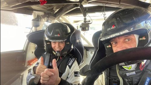 Vali Porcişteanu, fostul campion naţional la raliu – imaginea campaniei de vaccinare în Pitești