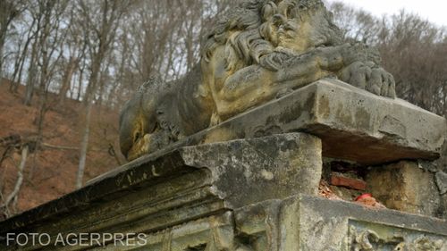 Monumentul ''La leu'' de la Sighişoara, dedicat unui general rus din secolul 19, va fi mutat într-un parc pentru a fi pus în valoare