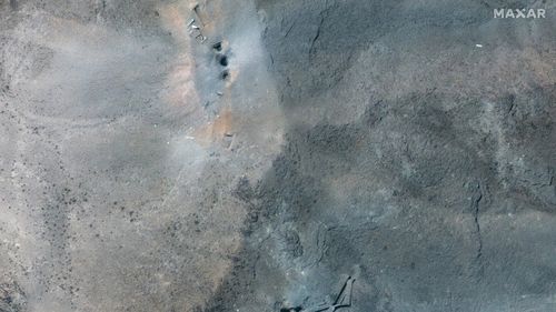 Cratere uriașe la Fordow: Imaginile din satelit confirmă lovituri cu bombe penetrante